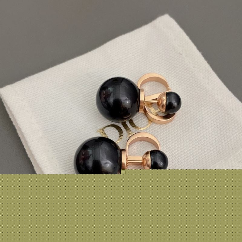 ch**an D*or earrings